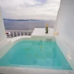 Aparthotel Delfini 4*