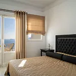 Aparthotel Delfini 4*
