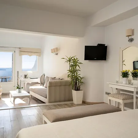 デルフィニ ヴィラス 4*