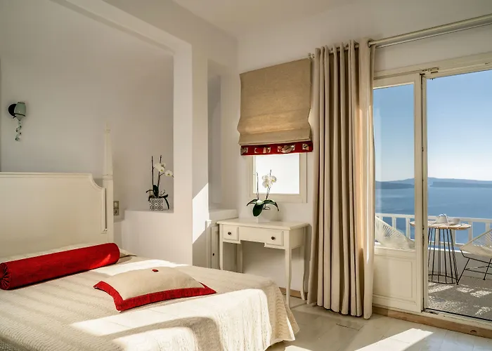 Delfini Hotel apartamentowy Oia