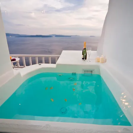 Delfini Lägenhetshotell 4*