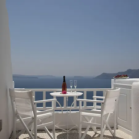 Delfini Oia (Santorini)