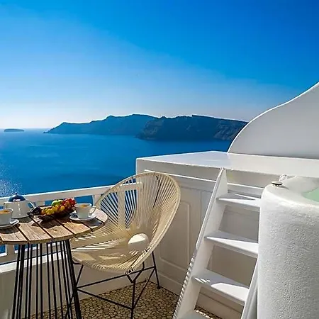 Aparthotel Delfini 4*