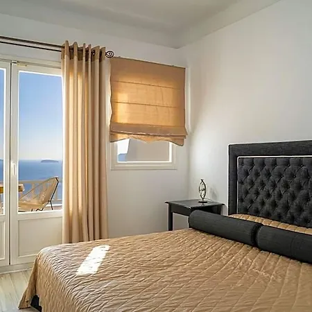 Aparthotel Delfini Oia (Santorini)