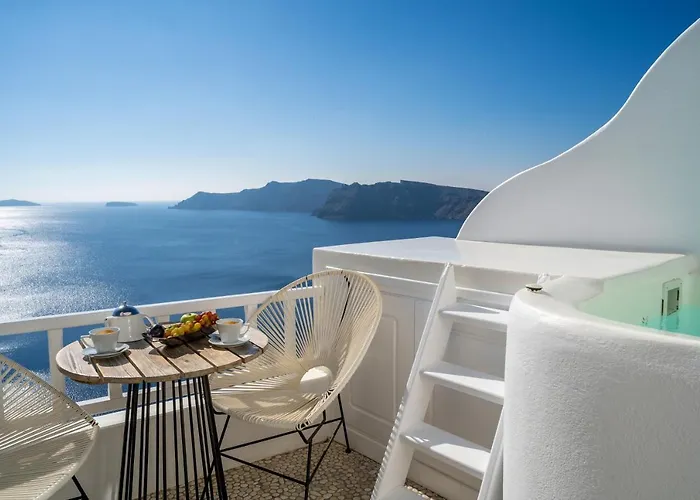 Delfini Oia (Santorini)