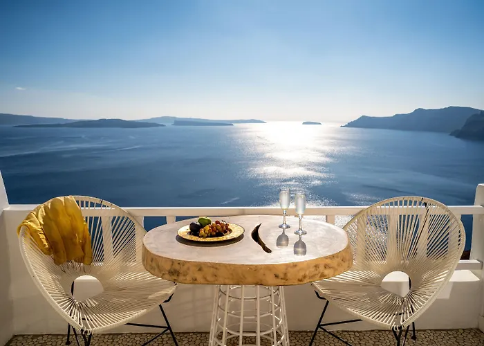 Delfini Oia (Santorini)