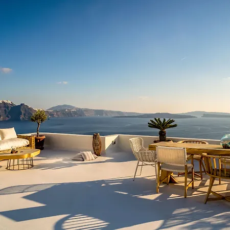 Aparthotel Delfini Oia (Santorini)