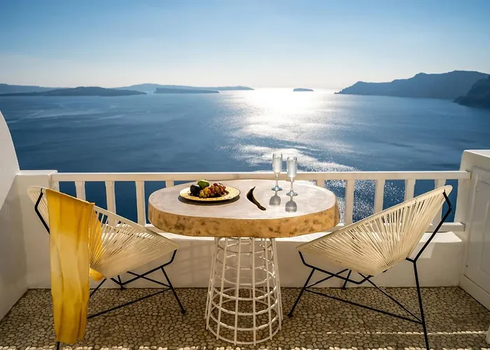 Apart-hotel Delfini 4*