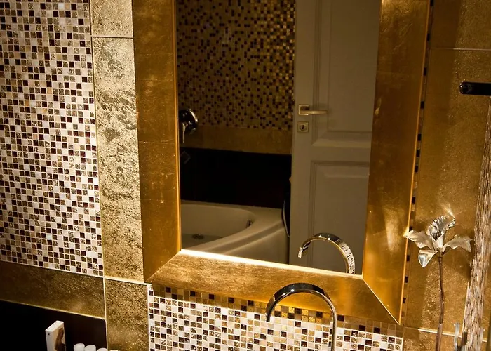 Delfini Apart-hotel 4*